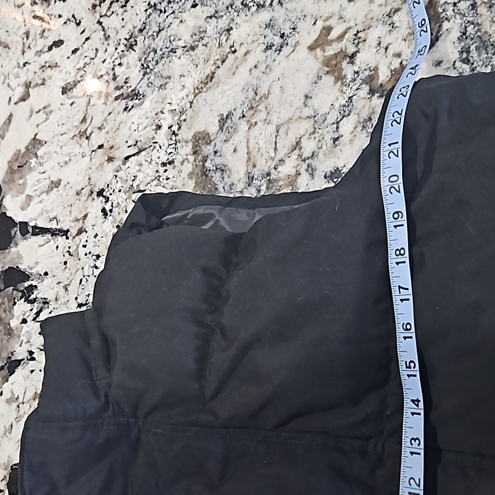 Old Navy Black Puffer Vest, men’s size L - Picture 4 of 5